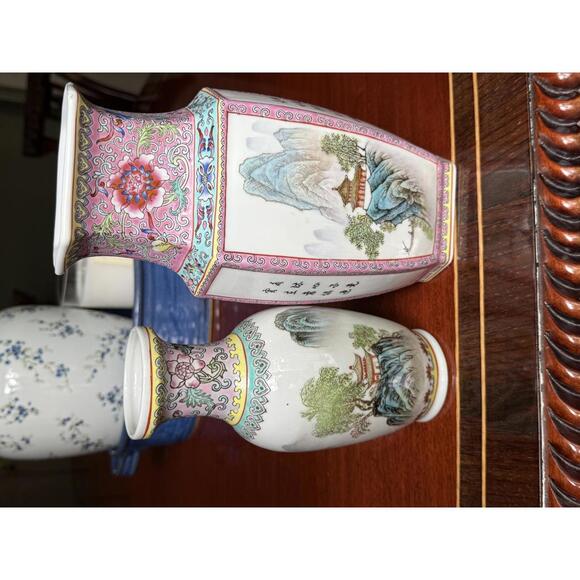 Other - VTG 2 Famille Rose Vases Pink Porcelain Chinoiserie hand-painted in China